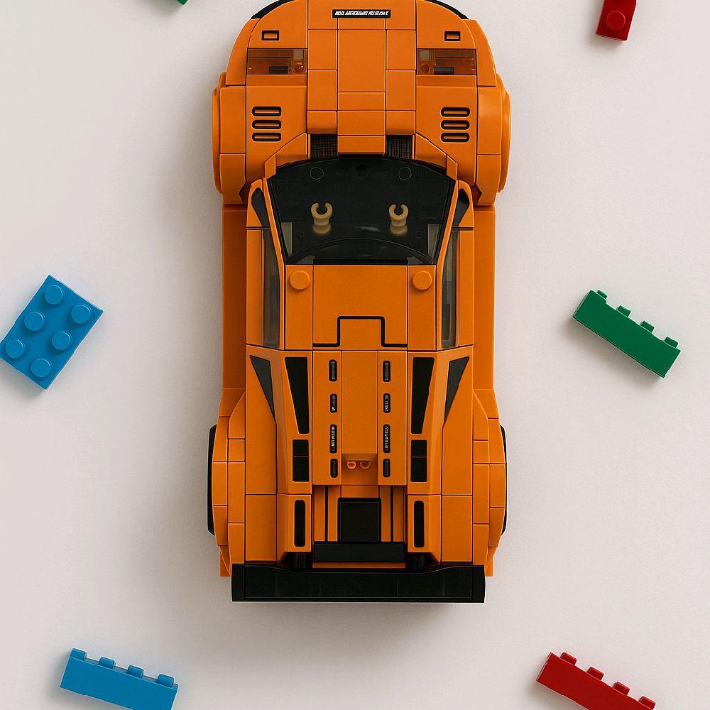 Speed Champions Wall Mount Bracket for 8-stud-wide Cars Secure & Space-saving Display Precision Fit with Optional Minifigure Integration - Image 5